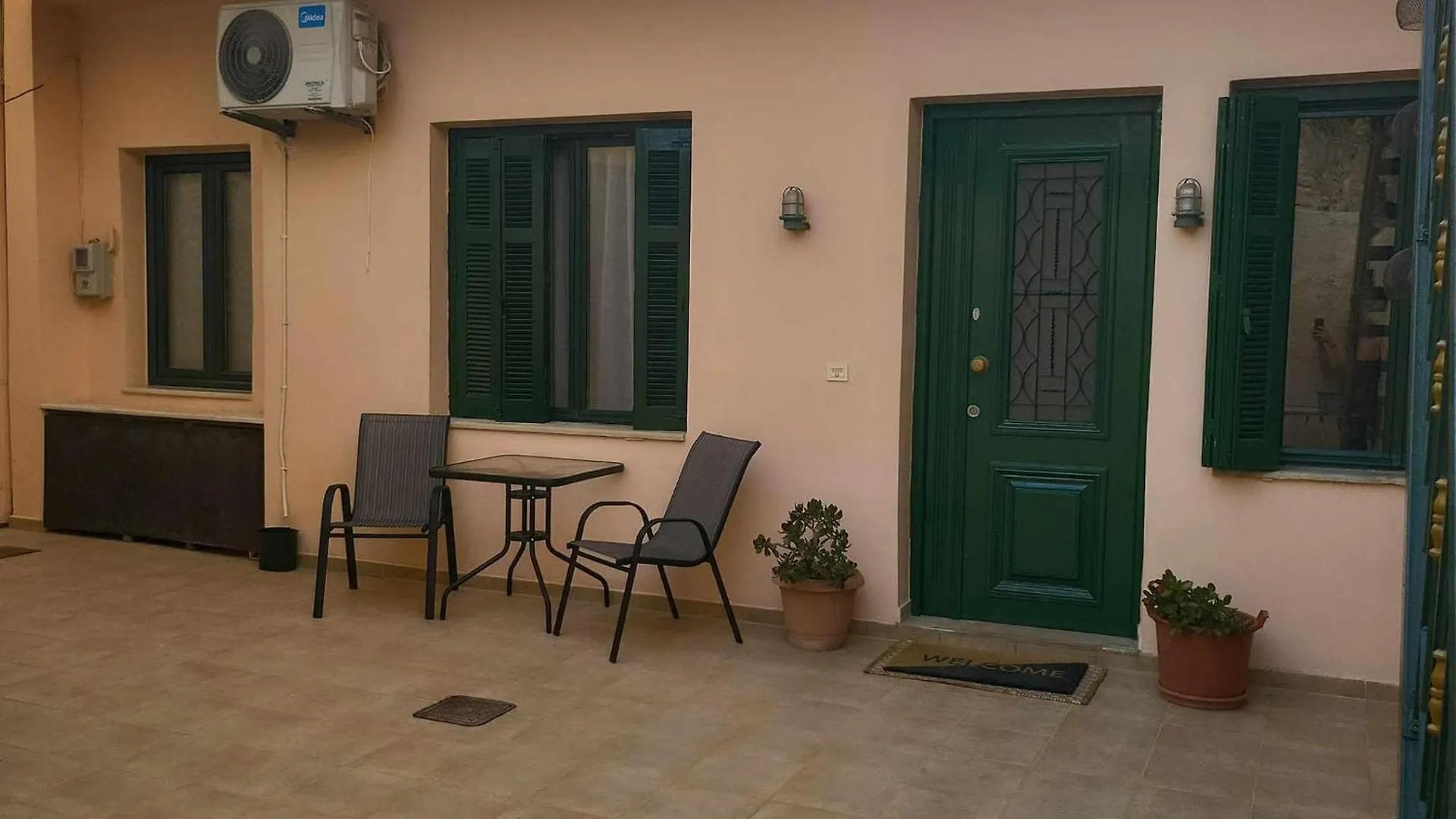 Creta Home In Heraklion Center 1 0*, Heraklion (Crete) Greece